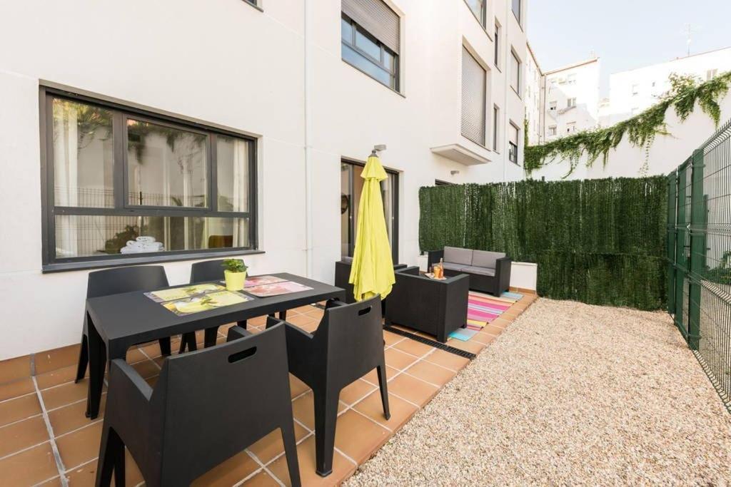 Chamberi Con Jardin C By Regalatemadrid Apartment Екстериор снимка